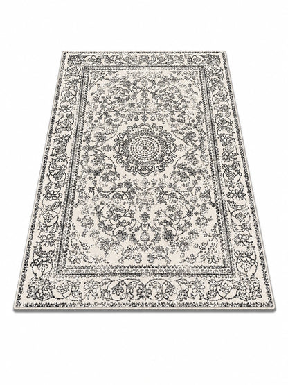 Premium Designer Carpet – 1.6m × 2.3m (AUD 110)