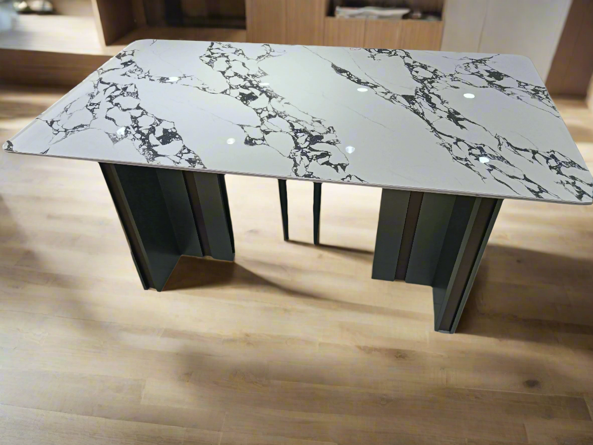 Luxury Gloss White Marble Dining Table With 4 Premium Chairs